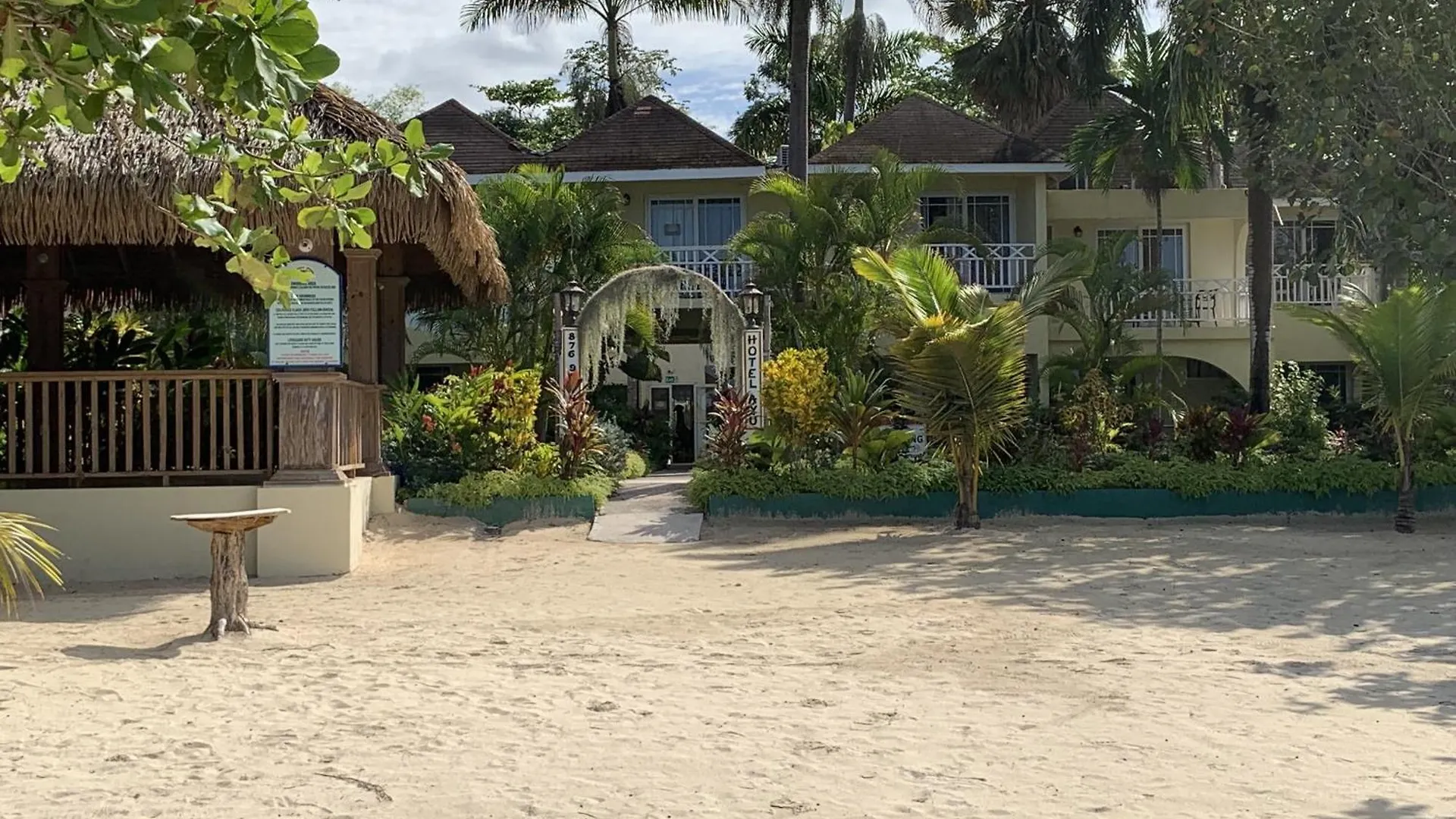 2-Bedroom Apt In An Ocean Front Resort In Jamaica - Enjoy 7 Miles Of White Sand Beach! Apts Νεγκρίλ
