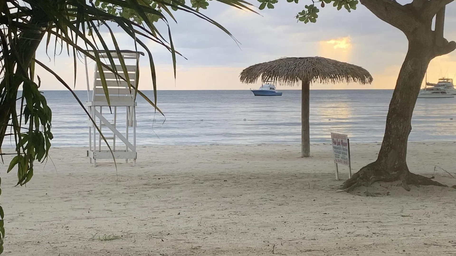 2-Bedroom Apt In An Ocean Front Resort In Jamaica - Enjoy 7 Miles Of White Sand Beach! Apts Νεγκρίλ